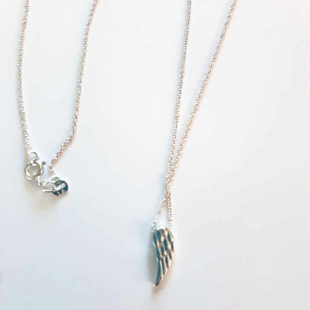 925 Silver ITALY Angel wing   Guardian Necklace - Picture 2 of 2